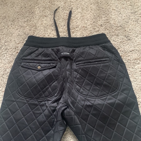 Zanerobe jogger -black quilted pattern - Picture 5 of 6